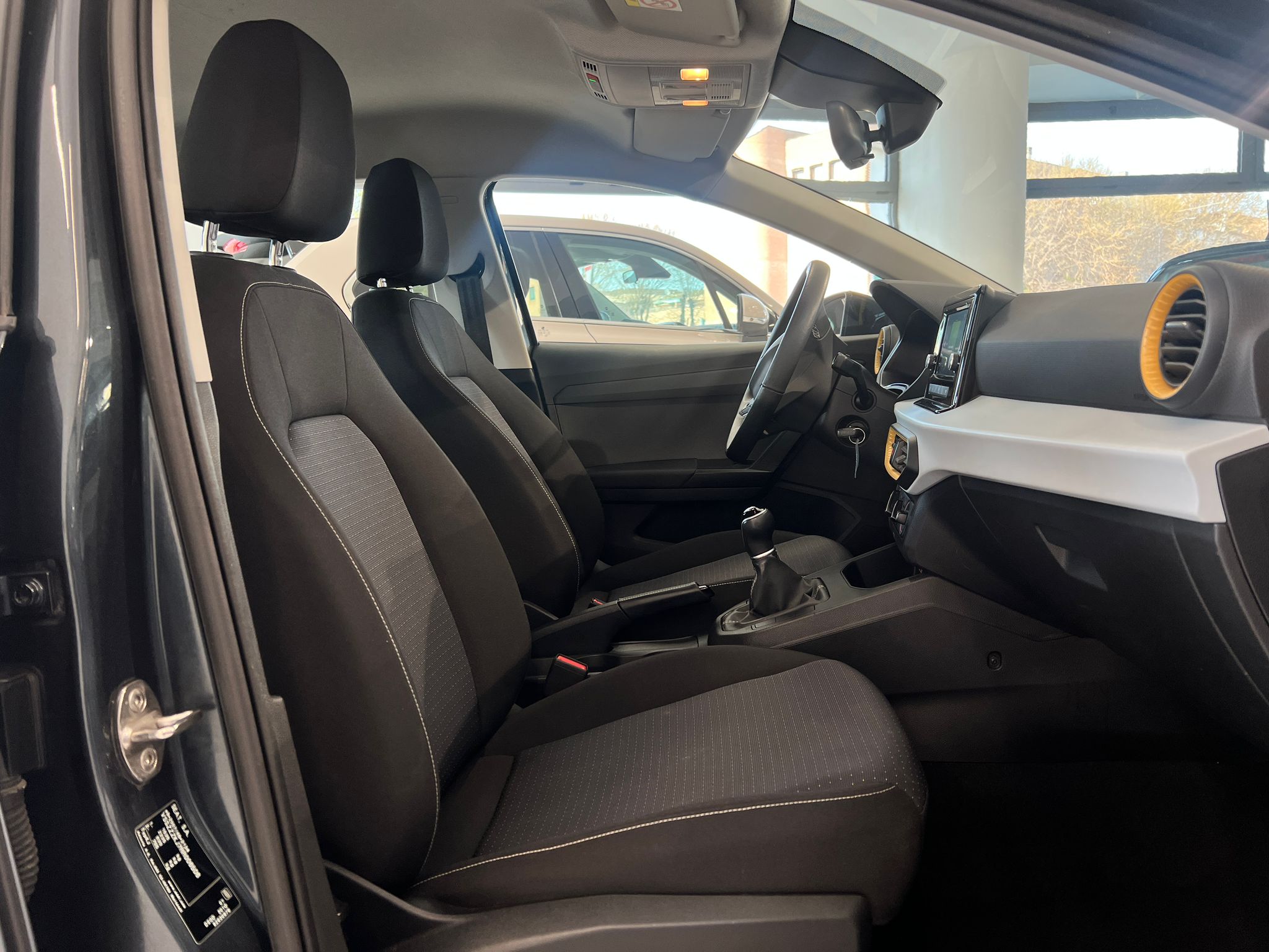 SEAT IBIZA