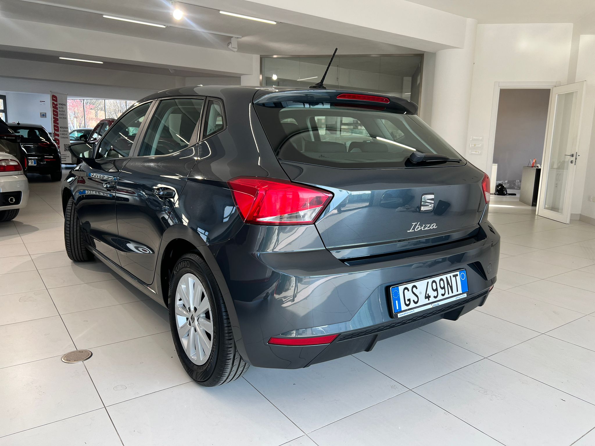 SEAT IBIZA
