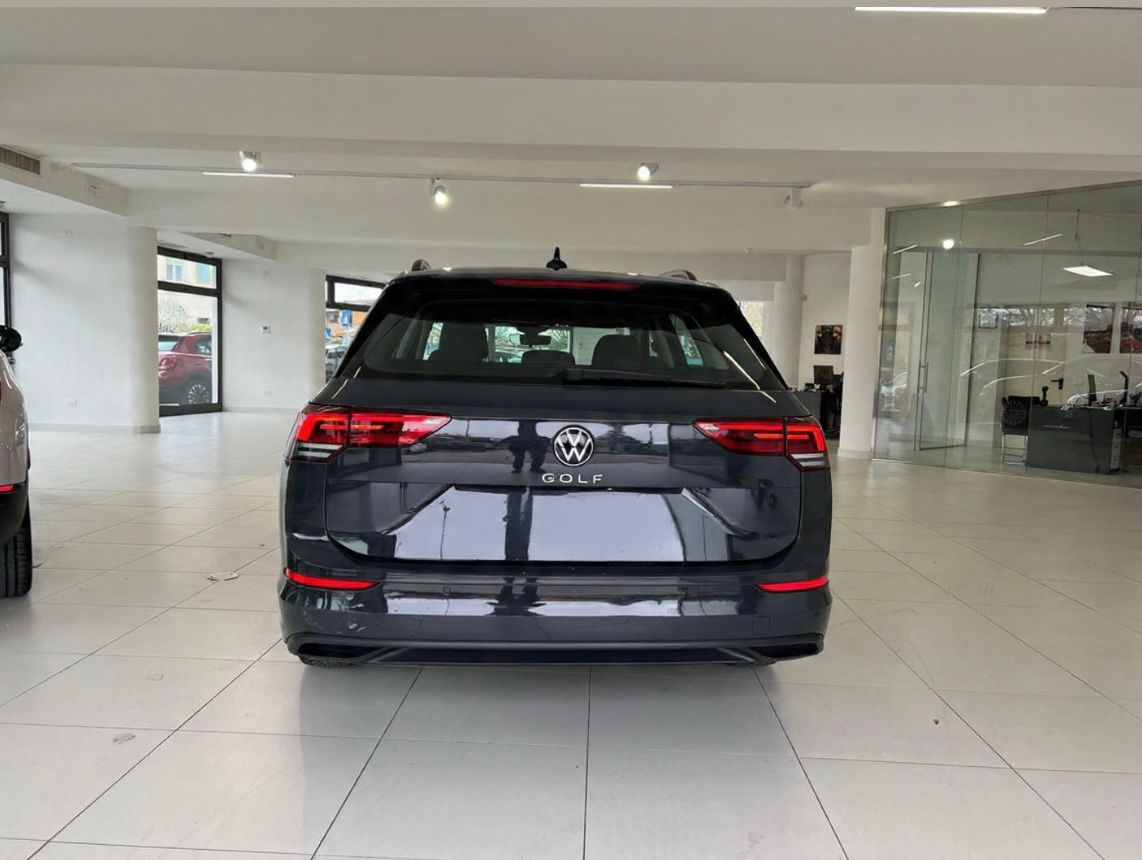 VW GOLF VARIANT