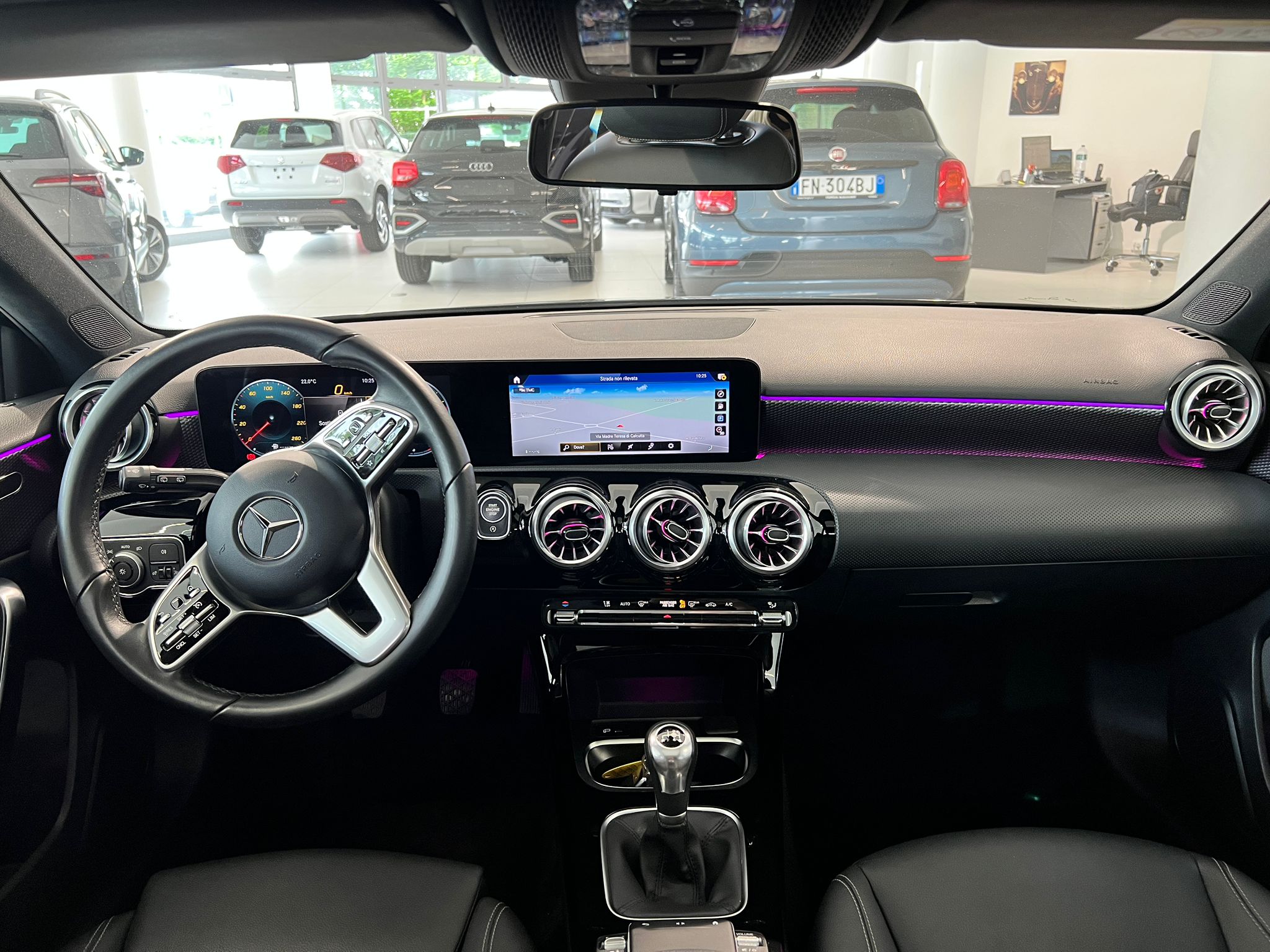 Mercedes-Benz A180