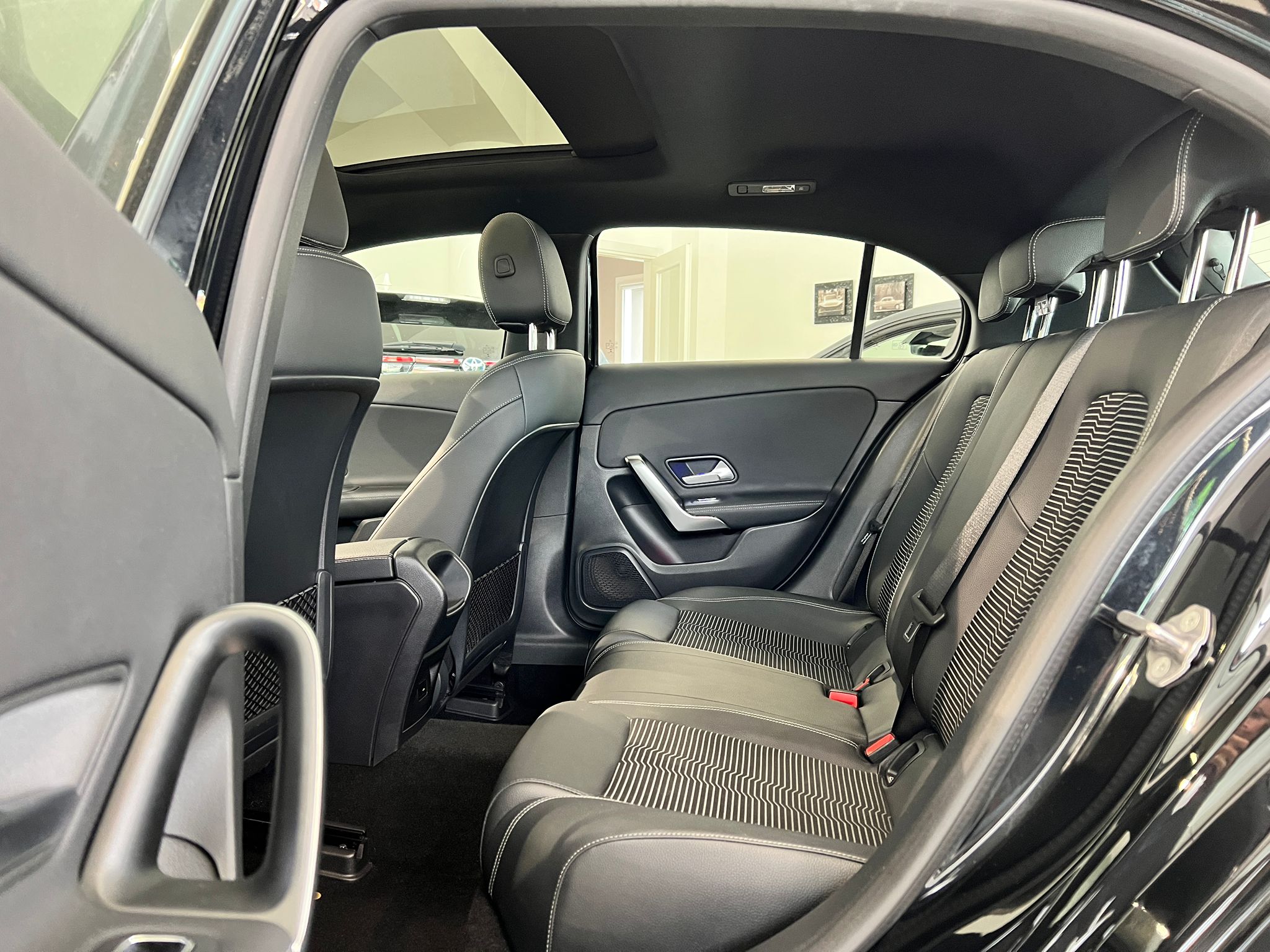 Mercedes-Benz A180