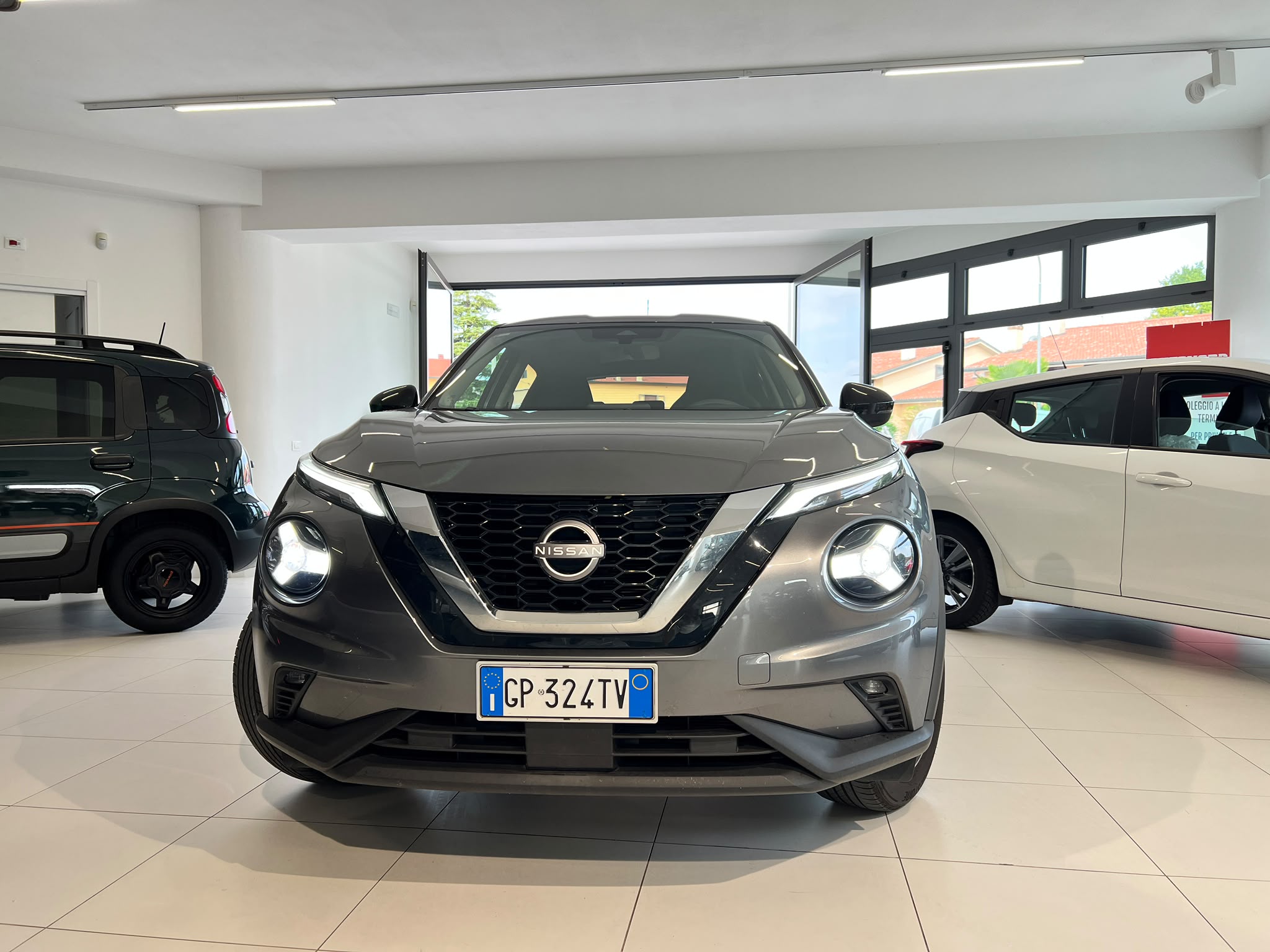 NISSAN JUKE