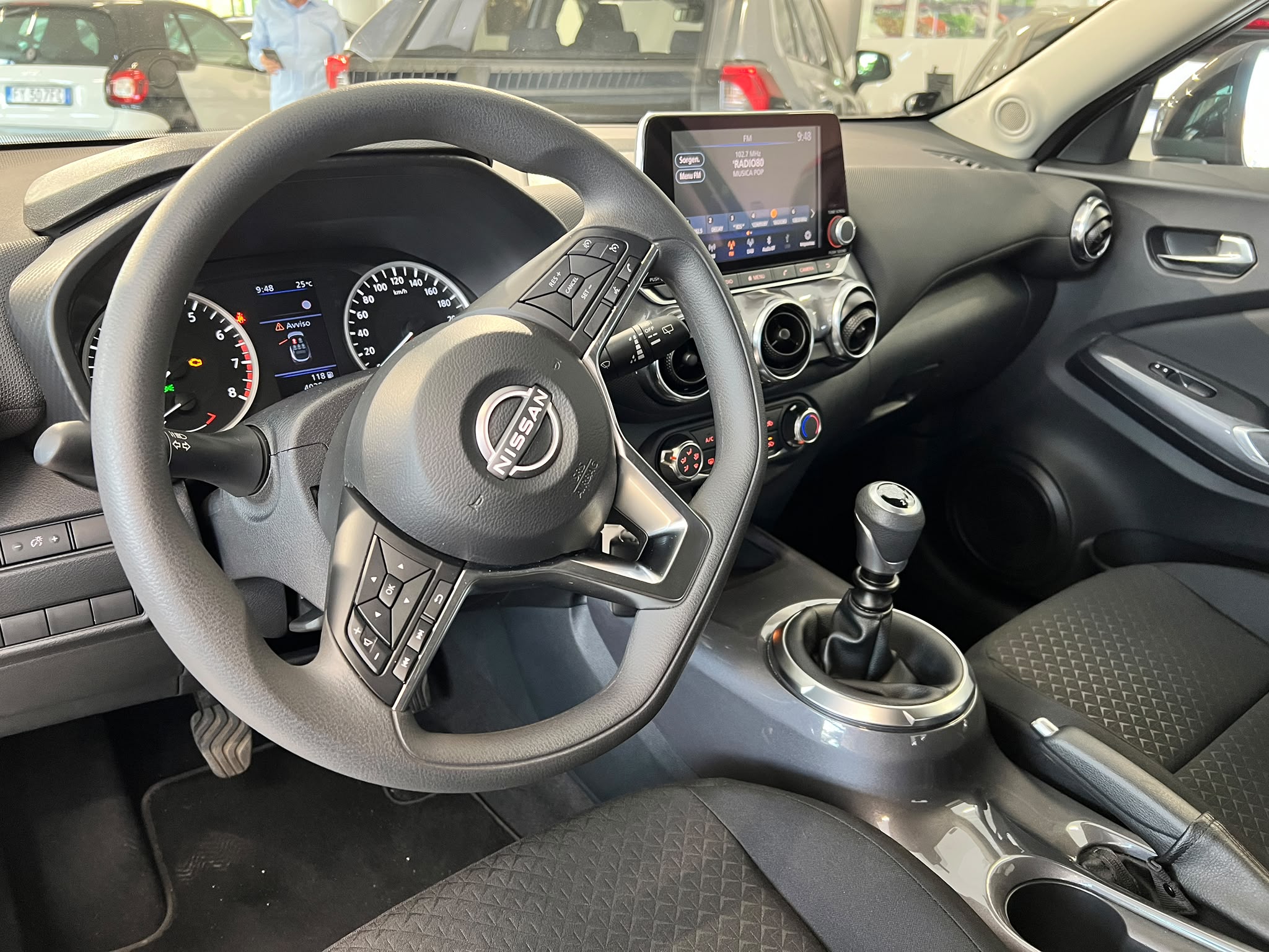 NISSAN JUKE